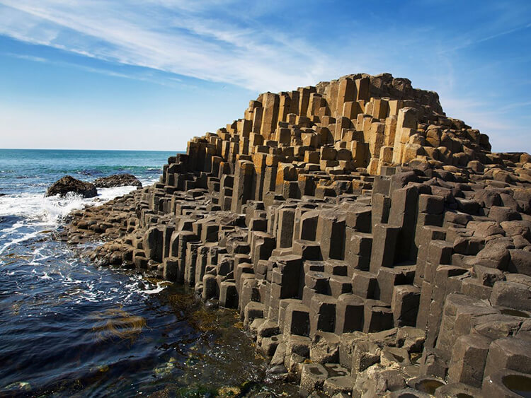 Amazing and famous rock formation around world Giant%E2%80%99s Causeway