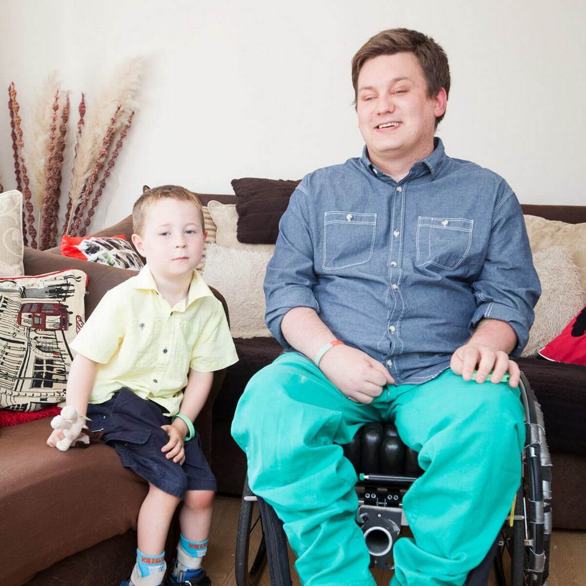 Man gave his stem cell fund to a disabled boy 2