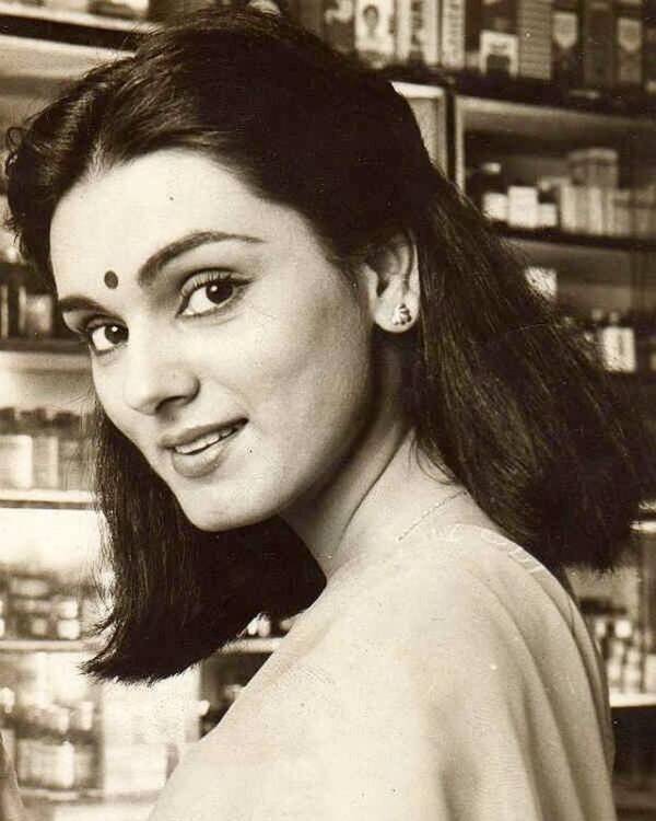 Neerja Bhanot the braveheart flight attendant was never run away from a crisis 3