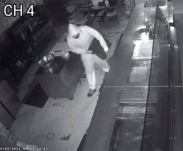 Restaurant owner offers burglar a job rather than filing charges 2