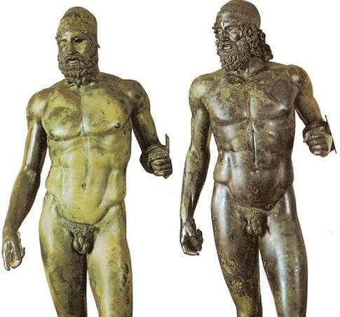 The accidentally discovery of Riace bronzes 7