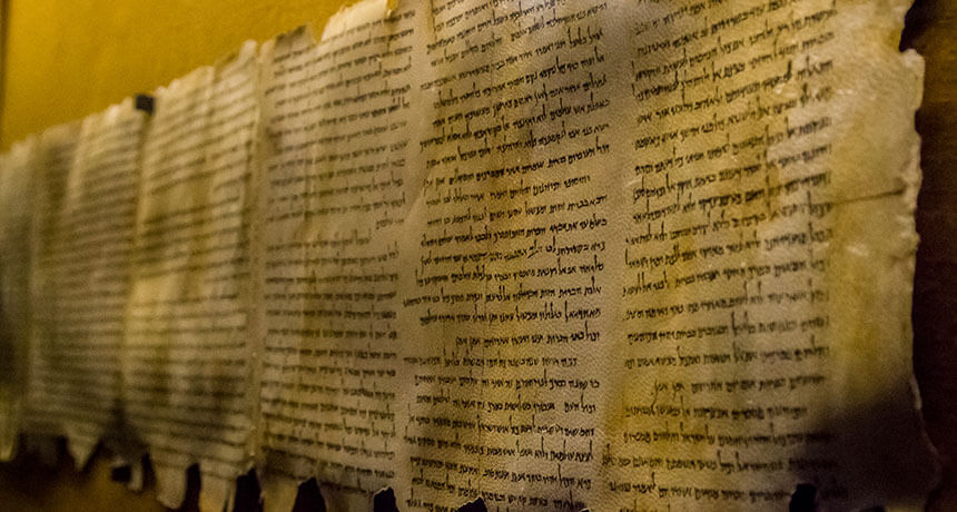 Top 10 Greatest Archaeological Discovery Dead Sea Scrolls