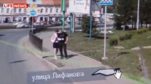 Woman Breaks Up with Another Girl on Russian Google Maps 1