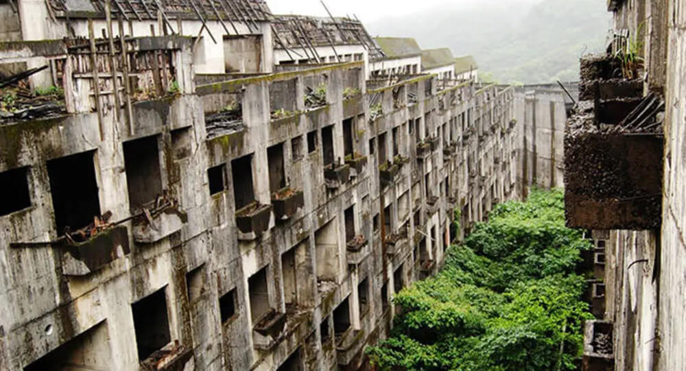 Famous abandoned cities and ghost towns in the world