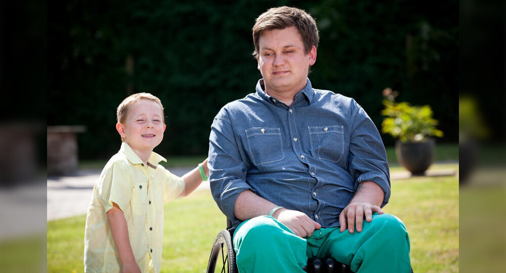 Man gave his stem cell fund to a disabled boy