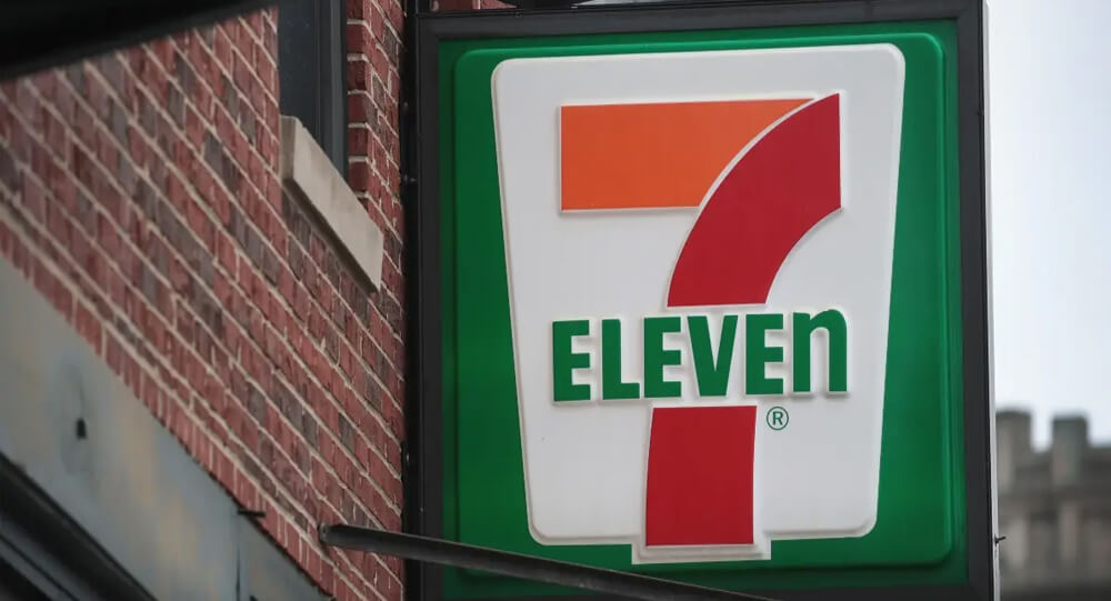 Why Is the N Lowercase in 7-Eleven?