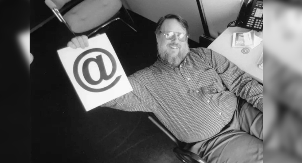 The First Email Ever Sent Was Just ‘QWERTYUIOP’: Ray Tomlinson’s 1971 Test